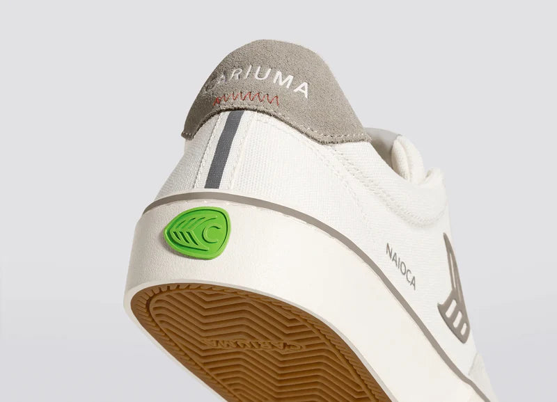 Cariuma Naioca Skate Sneakers Vintage Suede Off-White